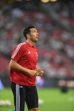 Kallang, Singapur - 21 Temmuz 2019: Juventus 'un oyuncusu Gianluigi Buffon, Juventus ile Singapur Ulusal Stadyumu arasındaki buzul 2019 savaşında 