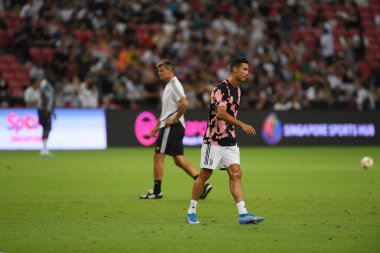 Kallang, Singapur - 21 Temmuz 2019: Juventus 'un oyuncusu Cristiano Ronaldo, Juventus ve Spurs arasında Singapur' daki ulusal stadyumda 2019 yılındaki eylemde. 