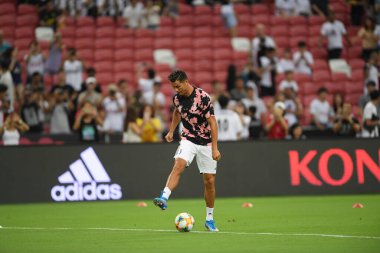 Kallang, Singapur - 21 Temmuz 2019: Juventus 'un oyuncusu Cristiano Ronaldo, Juventus ve Spurs arasında Singapur' daki ulusal stadyumda 2019 yılındaki eylemde. 