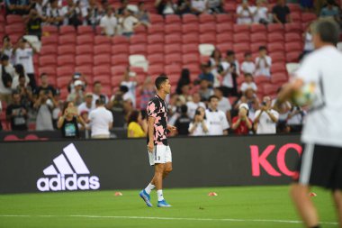 Kallang, Singapur - 21 Temmuz 2019: Juventus 'un oyuncusu Cristiano Ronaldo, Juventus ve Spurs arasında Singapur' daki ulusal stadyumda 2019 yılındaki eylemde.   