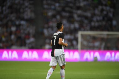 Kallang, Singapur - 21 Temmuz 2019: Juventus 'un Cristiano Ronaldo oyuncusu Juventus ile Singapur' daki ulusal stadyumdaki mahmuzlar arasında 2019 yılındaki eylemde.