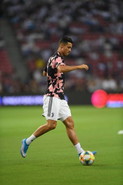 Kallang, Singapur - 21 Temmuz 2019: Juventus 'un Cristiano Ronaldo oyuncusu, Juventus ile Tottenham Hotspur arasında 2019 yılında Singapur' un başkenti Singapur 'da görev yaptı.
