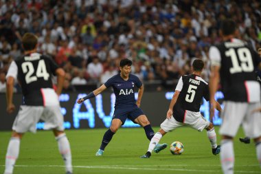 Kallang, Singapur - 21 Temmuz 2019: Heung-Min Oğlu # 7 Tottenham hotspur oyuncusu Juventus ve Tottenham Hotspur arasında ulusal stadyumda 2019 yılında eylem halindedir.