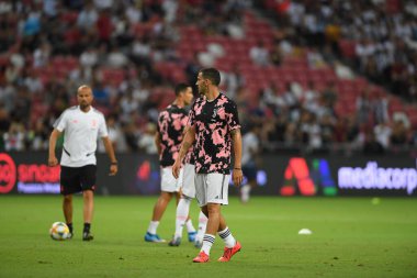 Kallang, Singapur - 21 Temmuz 2019: Juventus 'un oyuncusu, Juventus ve Spur arasında Singapur' daki ulusal stadyumda 2019 yılındaki eylemde.