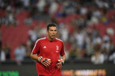Kallang, Singapur - 21 Temmuz 2019: Juventus 'un Gianluigi Buffon oyuncusu Juventus ile Tottenham Hotspur arasında ulusal stadyum, Singapur