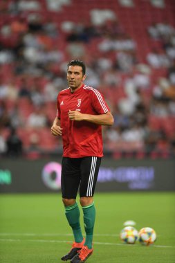 Kallang, Singapur - 21 Temmuz 2019: Juventus 'un Gianluigi Buffon oyuncusu Juventus ile Tottenham Hotspur arasında ulusal stadyum, Singapur
