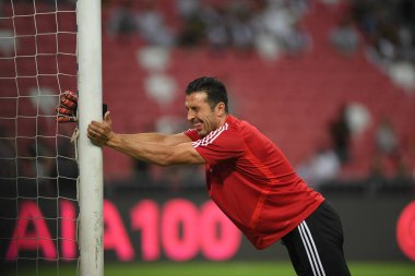 Kallang, Singapur - 21 Temmuz 2019: Juventus 'un Gianluigi Buffon oyuncusu Juventus ile Tottenham Hotspur arasında ulusal stadyum, Singapur