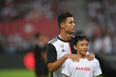 Kallang, Singapur - 21 Temmuz 2019: Juventus 'un Cristiano Ronaldo oyuncusu, Juventus ile Tottenham Hotspur arasında 2019 yılında Singapur' un başkenti Singapur 'da görev yaptı.