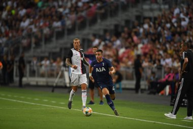 Kallang, Singapur - 21 Temmuz 2019: Anthony Georgiou # 42 Tottenham hotspur oyuncusu 2019 yılında Juventus ve Tottenham Hotspur arasında ulusal stadyumda görev yaptı.