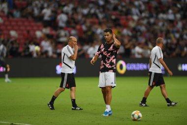 Kallang, Singapur - 21 Temmuz 2019: Juventus 'un Cristiano Ronaldo oyuncusu, Juventus ile Tottenham Hotspur arasında 2019 yılında Singapur' un başkenti Singapur 'da görev yaptı.