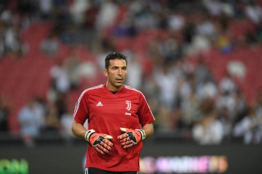 Kallang, Singapur - 21 Temmuz 2019: Juventus 'un Gianluigi Buffon oyuncusu Juventus ile Tottenham Hotspur arasında ulusal stadyum, Singapur