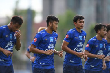 Bangkok, Tayland - 30 Mayıs 2019: Tayland 'daki Alp Futbol Kampı' nda düzenlenen 2019 kral kupası turnuvası öncesinde Tayland 'ın sanatçı Budjinda oyuncusu