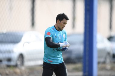 Bangkok, Tayland - 30 Mayıs 2019: Kawin Thamsatchanan, Tayland 'daki Alp futbolu kampında 2019 kral kupası turnuvası öncesinde antrenman yapıyor