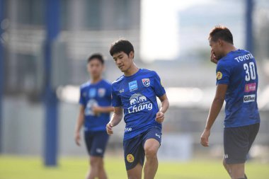 Bangkok, Tayland - 30 Mayıs 2019: Tayland 'daki Alp Futbol Kampı' nda düzenlenen 2019 kral kupası turnuvası öncesinde Tayland 'ın Sarach Yooyen oyuncusu 