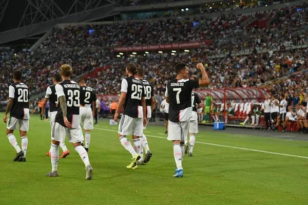 Kallang Singapur Července 2019 Cristiano Ronaldo Hráč Juventus Gratulace Brance — Stock fotografie