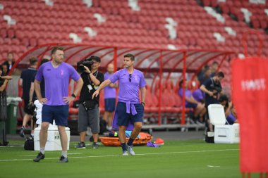 Kallang-singapore-19jul2019-Mauricio Pochettino head coach of tottenham hotspur in action during official training before icc2019 at national stadium,singapore