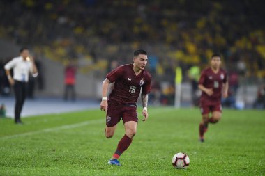 Kuala lumphur-Malezya - 14 Kasım 2019: Tristan 19 Tayland Oyuncusu FIFA Dünya Kupası Katarı 2022 'de Malezya' ya karşı Bukit Jalil, Malezya
