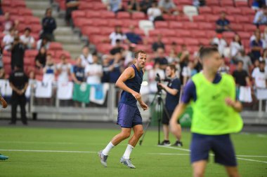 Kallang-singapore-19jul2019-Harry kane player of tottenham hotspur in action during official training before icc2019 at national stadium,singapore