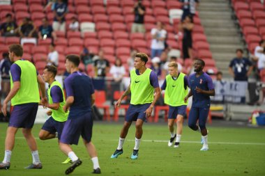 Kallang-singapore-19jul2019-Dele alli player of tottenham hotspur in action during official training before icc2019 at national stadium,singapore