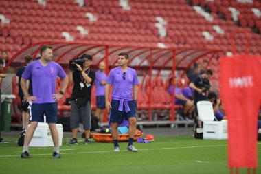 Kallang-singapore-19jul2019-Mauricio Pochettino head coach of tottenham hotspur in action during official training before icc2019 at national stadium,singapore