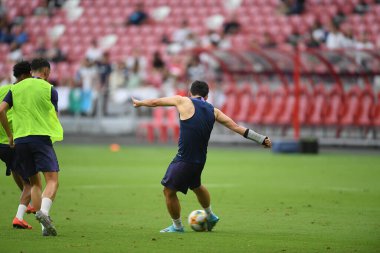 Kallang-singapore-19jul2019-Heung-Min Son player of tottenham hotspur in action during official training before icc2019 at national stadium,singapore