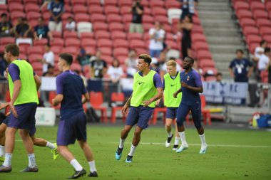 Kallang-singapore-19jul2019-Dele alli player of tottenham hotspur in action during official training before icc2019 at national stadium,singapore
