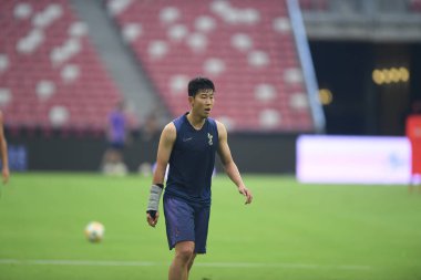 Kallang-singapore-19jul2019-Heung-Min Son player of tottenham hotspur in action during official training before icc2019 at national stadium,singapore