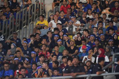 Kuala lumphur-Malezya-14 Kasım 2019: FIFA Dünya Kupası sırasında Malezya 'ya karşı Malezya, Malezya' da düzenlenen 2022 Dünya Kupası 'nda Tayland' ın tanımlanamayan bir taraftarı