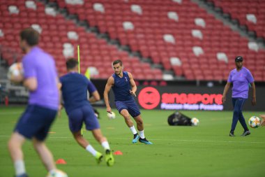 Kallang-singapore-19jul2019-Harry winks player of tottenham hotspur in action during official training before icc2019 at national stadium,singapore