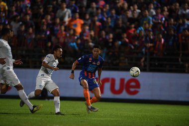 Bangkok-Thailand-13Jul2019:Bordin pala player of port fc in action during thaileague match between port fc against chonburi fc at pat stadium,thailand