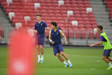 Kallang-singapore-19jul2019-Heung-Min Son player of tottenham hotspur in action during official training before icc2019 at national stadium,singapore