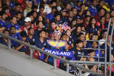 Kuala lumphur-Malezya-14 Kasım 2019: FIFA Dünya Kupası sırasında Malezya 'ya karşı Malezya, Malezya' da düzenlenen 2022 Dünya Kupası 'nda Tayland' ın tanımlanamayan bir taraftarı