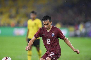 Kuala lumphur-Malezya-14 Kasım 2019: Tayland 'ın Korrakod Wiriyaudomsiri Oyuncusu FIFA Dünya Kupası Katarı 2022' de Malezya 'ya karşı Bukit Jalil, Malezya