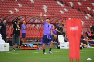 Kallang-singapore-19jul2019-Mauricio Pochettino head coach of tottenham hotspur in action during official training before icc2019 at national stadium,singapore