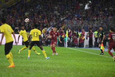 Kuala lumphur-Malezya-14 Kasım 2019: Tayland 'ın Korrakod Wiriyaudomsiri Oyuncusu FIFA Dünya Kupası Katarı 2022' de Malezya 'ya karşı Bukit Jalil, Malezya