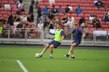 Kallang-singapore-19jul2019-Jan vertonghen player of tottenham hotspur in action during official training before icc2019 at national stadium,singapore