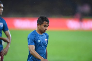 Kuala lumphur-Malezya-14 Kasım 2019: Chanathip Songkasin 18 Tayland Oyuncusu FIFA Dünya Kupası Katarı 2022 'de Malezya' ya karşı Malezya, Malezya 'da oynuyordu