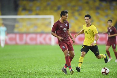 Kuala lumphur-Malezya-14 Kasım 2019: Teerasil Dangda 10 Tayland Oyuncusu FIFA Dünya Kupası Katarı 2022 'de Malezya' ya karşı Bukit Jalil, Malezya