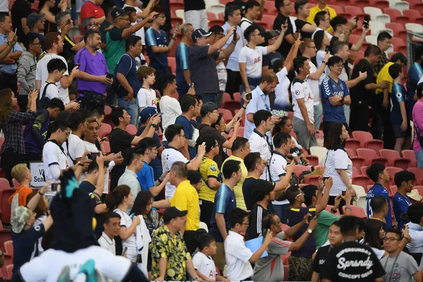 Kallang Singapore 19Jul2019 Unidentified Fan Tottenham Hotspur Action Official Training — Φωτογραφία Αρχείου