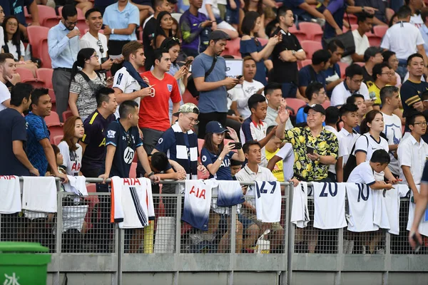 Kallang Singapore 19Jul2019 Unidentified Fan Tottenham Hotspur Action Official Training — Φωτογραφία Αρχείου