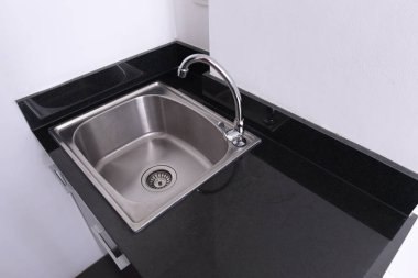 bowl stainless steel kitchen sink in a modern style
