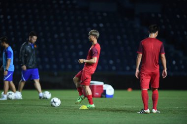 Buriram, Tayland - 3 Haziran 2019: Nguyn Cng Phng # 10 Vietnam oyuncusu turnuvanın King Cup 2019 'u öncesinde Chang Arena, Buriram, Tayland
