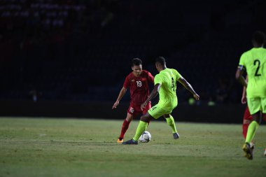 Buriram, Tayland - 8 Haziran 2019: Nguyn Quang Hi # 19 Kings Cup final karşılaşmasında Curacao 'ya karşı Chang Arena, Buriram, Tayland