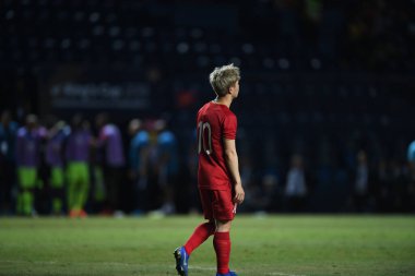 Buriram, Tayland - 8 Haziran. 2019: Nguyn Cng Phng # 10 Vietnam Oyuncusu Kings Cup final maçı sırasında Chang Arena, Buriram, Tayland 'da Curacao' ya karşı