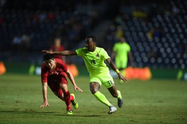Buriram, Tayland - 8 Haziran 2019: Elson Quincy Hooi # 18 Curacao oyuncusu Kings Cup final maçı sırasında Chang Arena, Buriram, Tayland