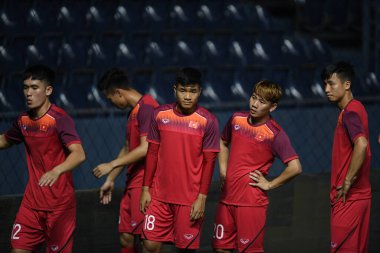 Buriram, Tayland - 3 Haziran 2019: Chang arena, Buriram, Tayland 'daki King Cup 2019 turnuvası öncesinde Vietnam' ın tanımlanamayan oyuncusu