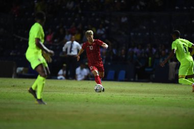 Buriram, Tayland - 8 Haziran. 2019: Nguyn Cng Phng # 10 Vietnam Oyuncusu Kings Cup final maçı sırasında Chang Arena, Buriram, Tayland 'da Curacao' ya karşı