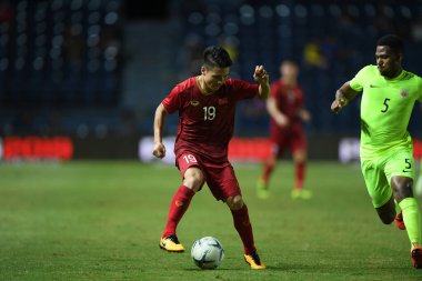 Buriram, Tayland - 8 Haziran 2019: Nguyn Quang Hi # 19 Kings Cup final karşılaşmasında Curacao 'ya karşı Chang Arena, Buriram, Tayland