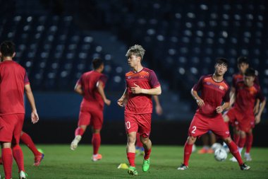 Buriram, Tayland - 3 Haziran 2019: Nguyn Cng Phng # 10 Vietnam oyuncusu turnuvanın King Cup 2019 'u öncesinde Chang Arena, Buriram, Tayland