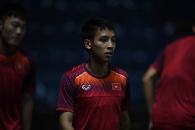 Buriram, Tayland - 3 Haziran 2019: Chang arena, Buriram, Tayland 'daki King Cup 2019 turnuvası öncesinde Vietnam' ın tanımlanamayan oyuncusu